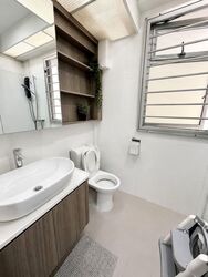 Blk 293D Skypeak @ Bukit Batok (Bukit Batok), HDB 4 Rooms #568137681